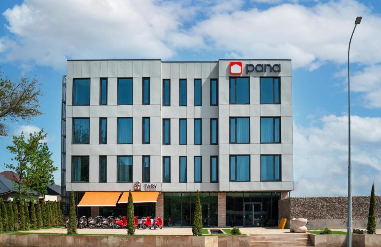 Pana Boutique Hotel Shymkent Esterno foto